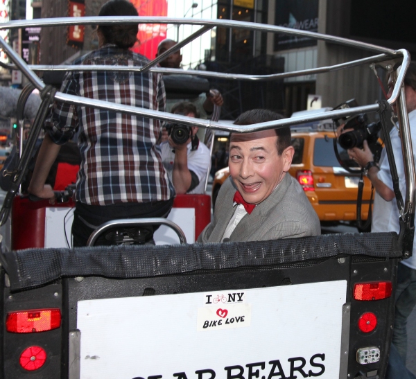 Photo Coverage: PEE-WEE Takes Times Square! Image