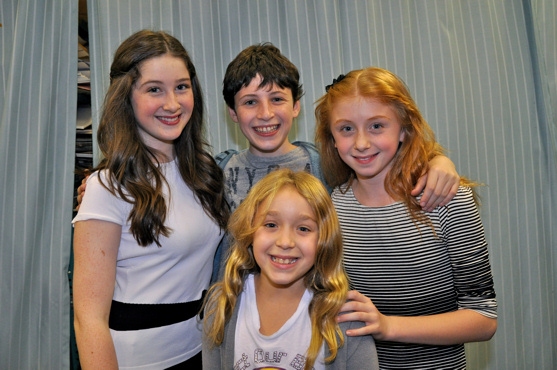 Photo Coverage: Musicals in Mufti-I Remember Mama  Image