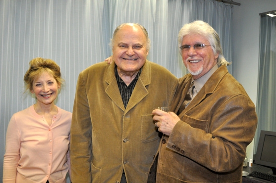 Photo Coverage: Musicals in Mufti-I Remember Mama Image