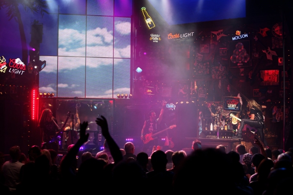 Photo Coverage: Dee Snider Debuts in ROCK OF AGES - Curtain Call Image