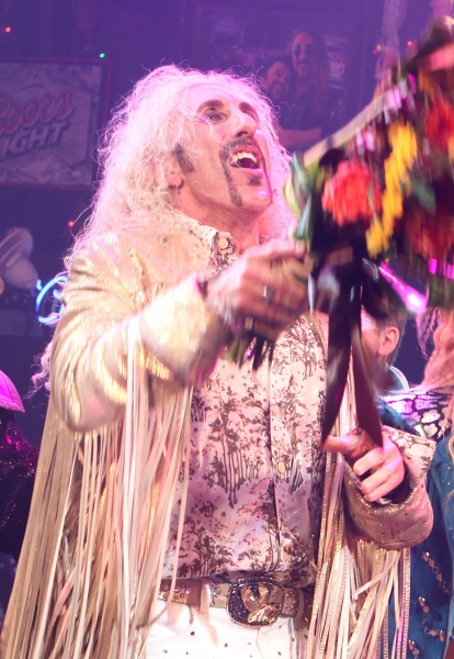 Photo Coverage: Dee Snider Debuts in ROCK OF AGES - Curtain Call Image