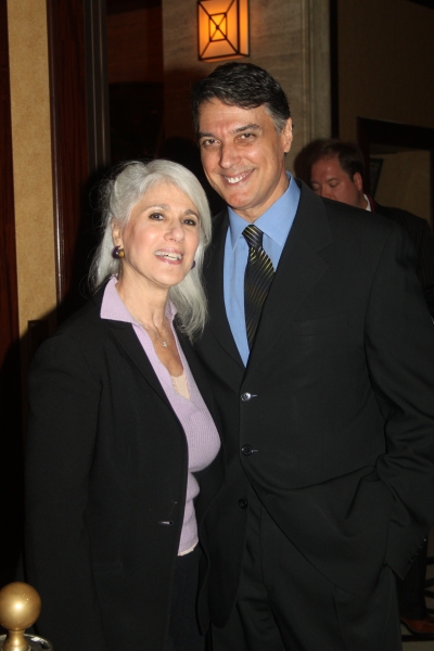 Photo Flash: Cuccioli Makes Feinstein's Debut Image