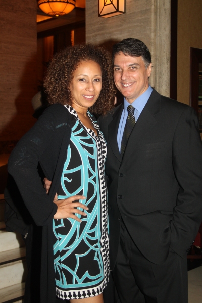 Photo Flash: Cuccioli Makes Feinstein's Debut Image