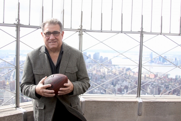 Photo Coverage: LOMBARDI Visits the Empire State Building Image