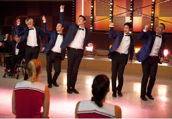 Photo Flash: GLEE 'Never Been Kissed' Stills! Image