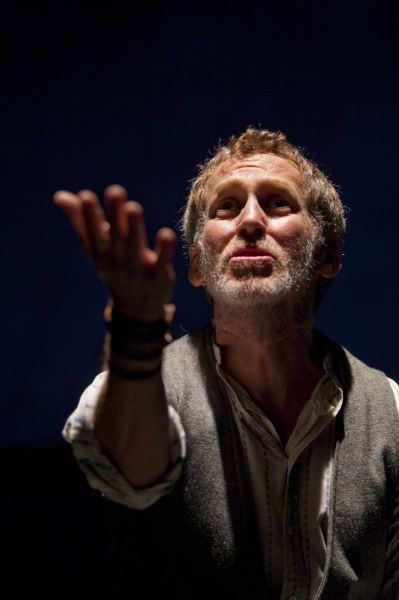 Photo Flash: AN ILIAD At McCarter Theater Image