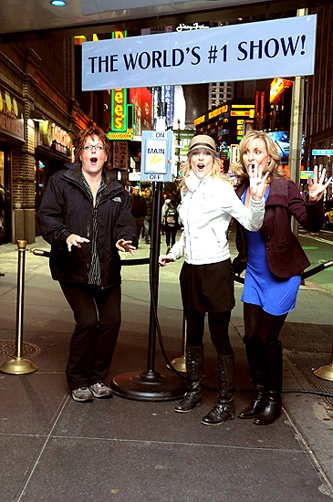 Photo Coverage: MAMMA MIA! Celebrates 10th Anniversary on Broadway Image