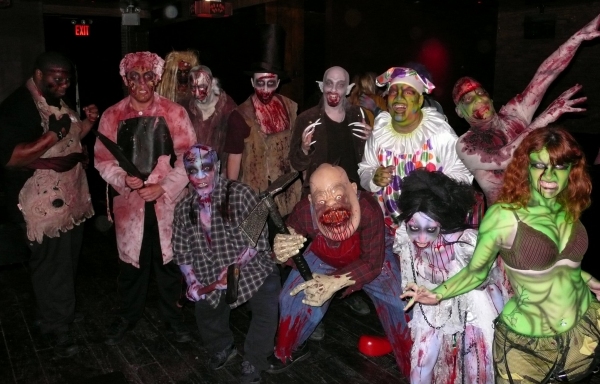 Photo Coverage: Halloween Preview: BLOOD MANOR Image