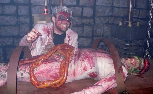 Photo Coverage: Halloween Preview: BLOOD MANOR Image
