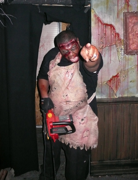 Photo Coverage: Halloween Preview: BLOOD MANOR Image