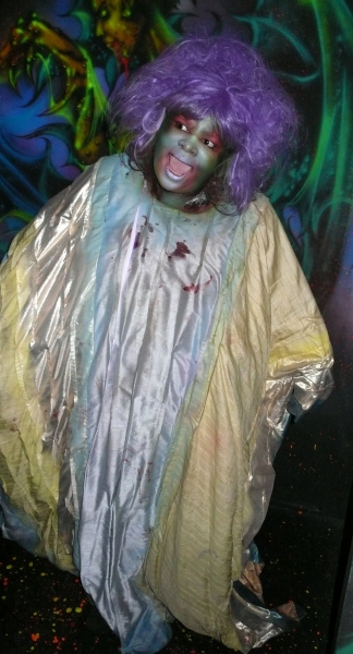 Photo Coverage: Halloween Preview: BLOOD MANOR Image