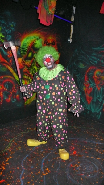 Photo Coverage: Halloween Preview: BLOOD MANOR Image