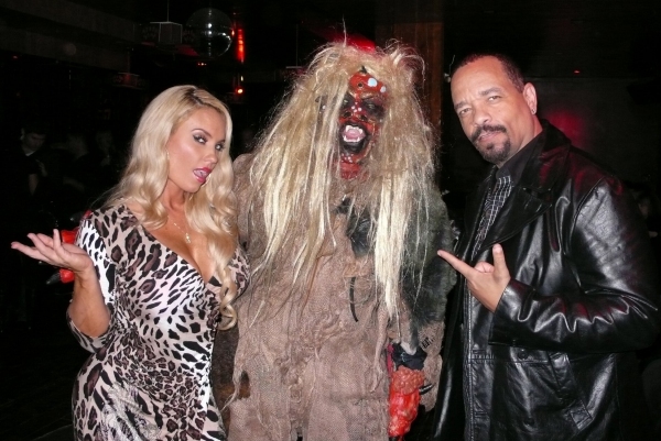 Photo Coverage: Halloween Preview: BLOOD MANOR Image