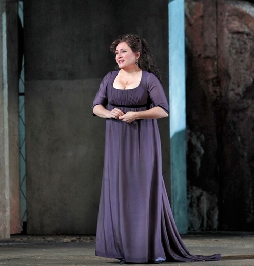 Photo Flash: IL TROVATORE Opens at Metropolitan Opera Image