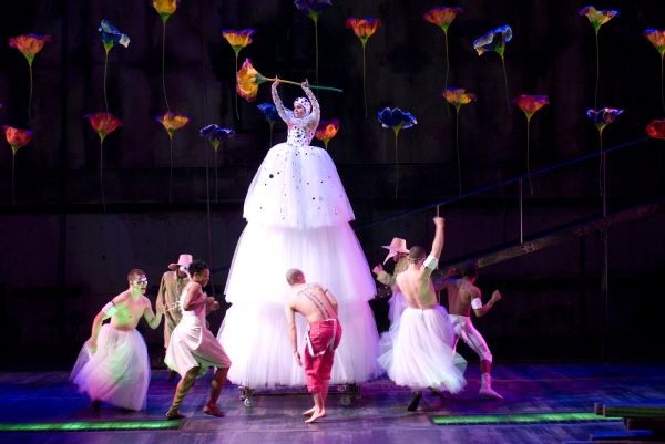 Photo Flash: Steppenwolf Presents BEHIND THE CURTAIN Image