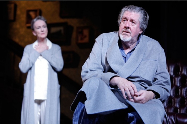 Photo Flash: Yale Rep Presents DELICATE BALANCE Image