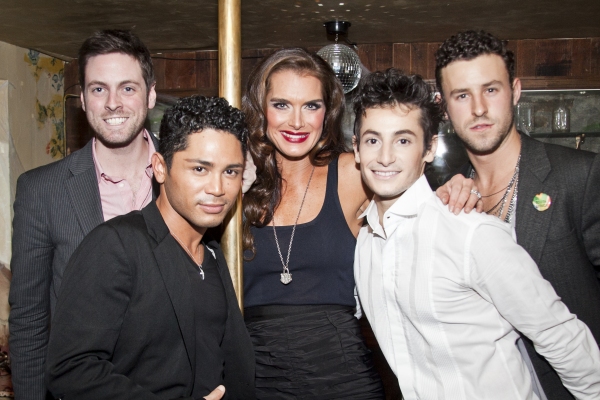 Trapper Felides, Isaac Calpito, Brooke Shields, Frankie James Grande and Christoper S Photo