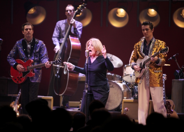 Photo Coverage: Lesley Gore Joins MDQ Onstage! Image