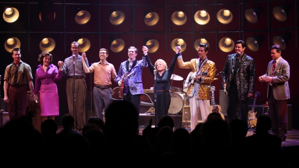 Photo Coverage: Lesley Gore Joins MDQ Onstage! Image