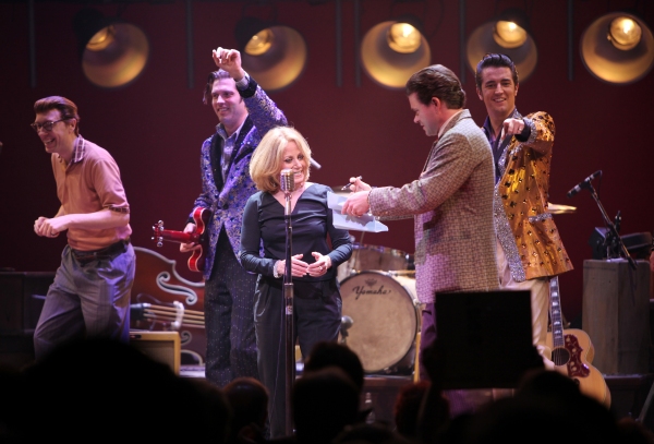 Photo Coverage: Lesley Gore Joins MDQ Onstage! Image