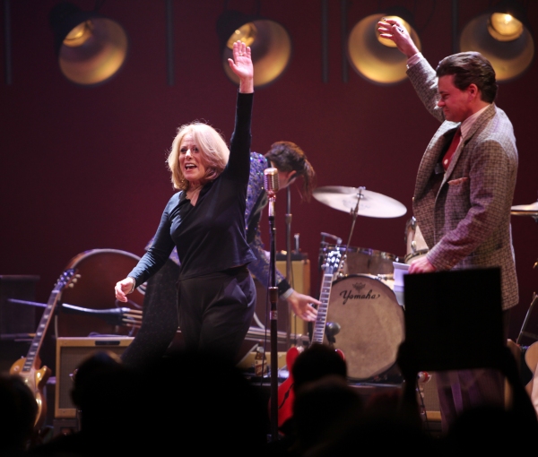 Photo Coverage: Lesley Gore Joins MDQ Onstage! Image