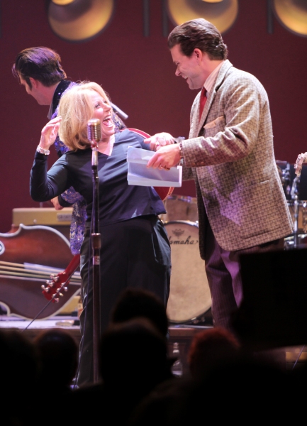 Photo Coverage: Lesley Gore Joins MDQ Onstage! Image