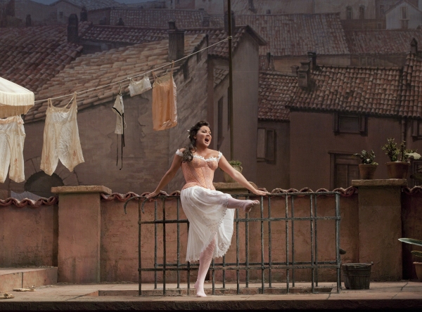 Photo Flash: Metropolitan Opera's DON PASQUALE Image