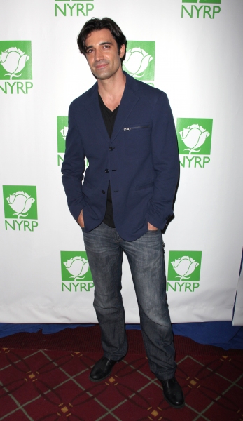 Photo Coverage: 15th Annual Hulaween Benefit Gala Image