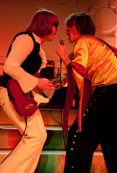 Photo Flash: Signal Ensemble Theatre Remounts Hit Jukebox Musical AFTERMATH Thru 12/12 Image