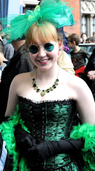 Photo Coverage: WICKED Day 2010 - Live From London! Image
