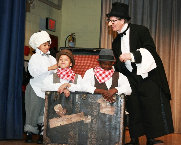 Photo Flash: Bill Irvin & PS/IS 111 Do Vaudeville Image