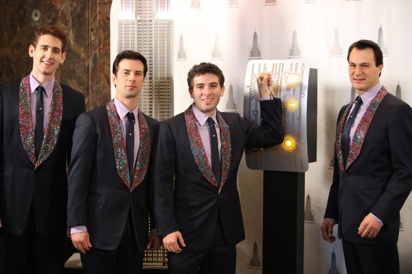 Photo Coverage: JERSEY BOYS Lighting Ceremony at the Empire State Building Image