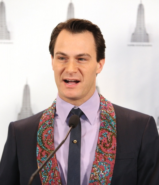 Photo Coverage: JERSEY BOYS Lighting Ceremony at the Empire State Building Image