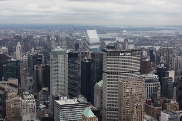 Photo Coverage: JERSEY BOYS Lighting Ceremony at the Empire State Building Image