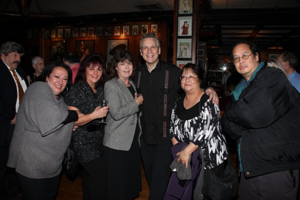 Photo Coverage: JERSEY BOYS celebrates Five Years on Broadway with Fans! Image