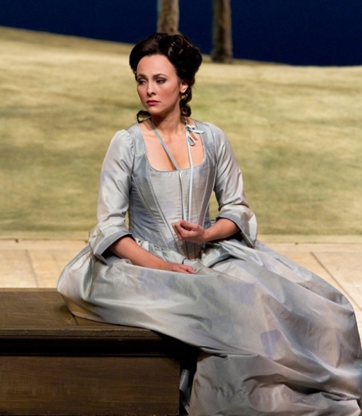 Photo Flash: COSI FAN TUTTE Opens at the Met 