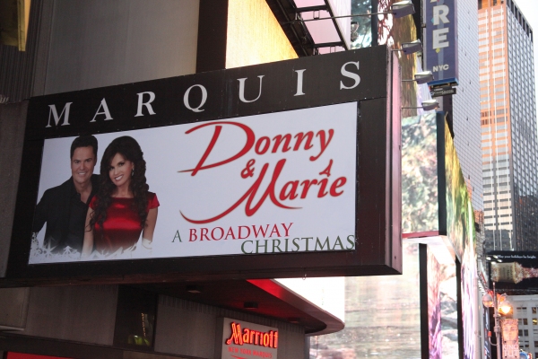 "Donny & Marie - A Broadway Christmas" Photo