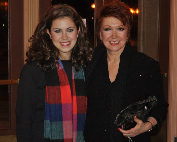 Photo Flash: Donna McKechnie Visits A CHORUS LINE Nat'l Tour Image