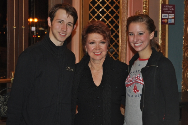 Photo Flash: Donna McKechnie Visits A CHORUS LINE Nat'l Tour 