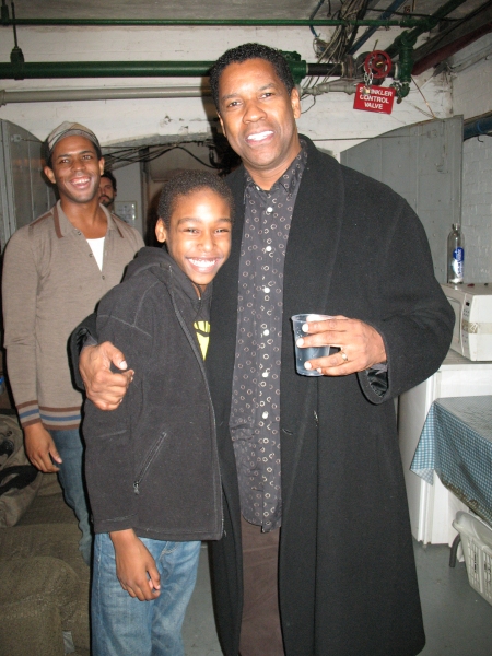 Photo Flash: Denzel Washington Visits Cast of THE SCOTTSBORO BOYS Image