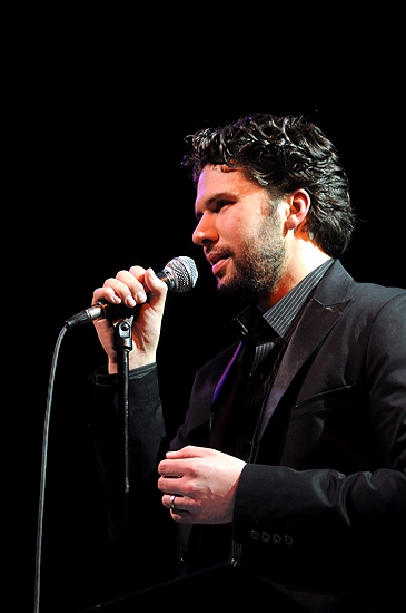 Photo Coverage: Ripley, Danieley et al. Join Hobson Onstage at Joes Pub Image