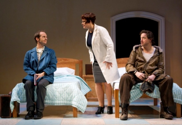 Photo Flash: Fraser, Coolidge, O'Hare in ELLING Image
