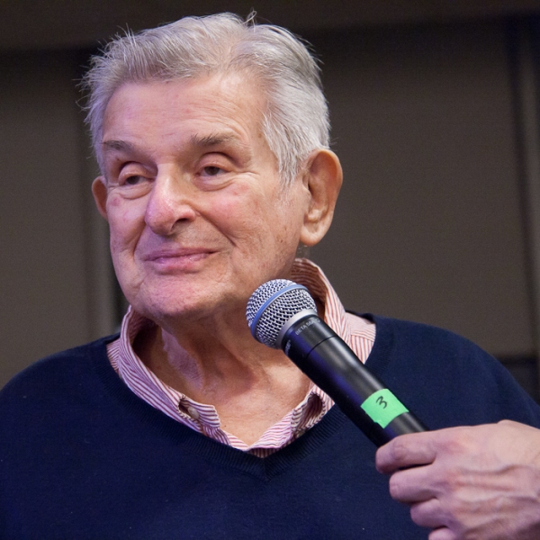 Photo Coverage: RAIN Talks Beatles & Promotes Cast Album at Barnes & Noble Image