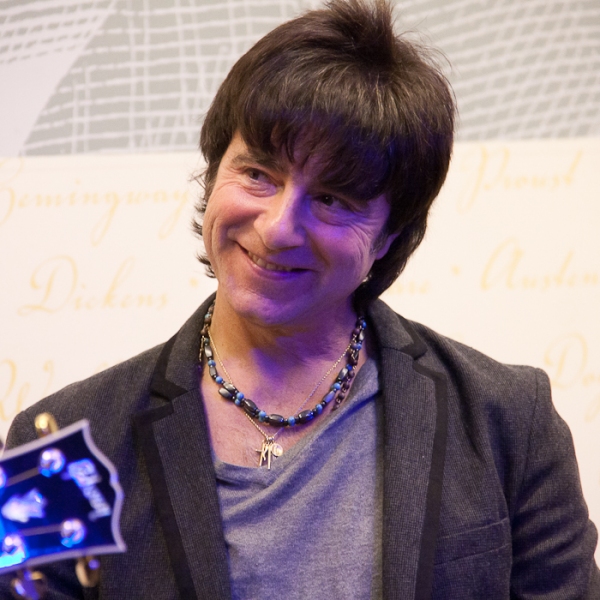 Photo Coverage: RAIN Talks Beatles & Promotes Cast Album at Barnes & Noble Image