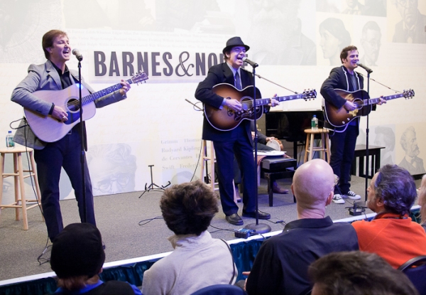 Photo Coverage: RAIN Talks Beatles & Promotes Cast Album at Barnes & Noble Image
