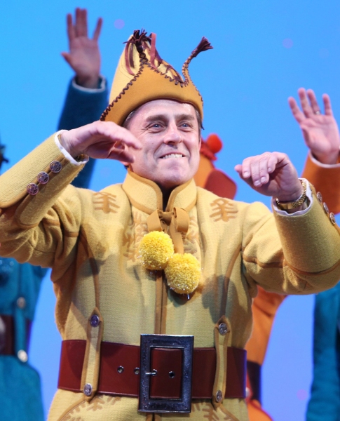 Photo Coverage: ELF on Broadway Opening Night Curtain Call Image