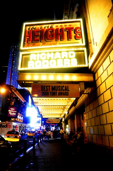 Photo Coverage: UP ON THE MARQUEE Broadway at Night Special! Image