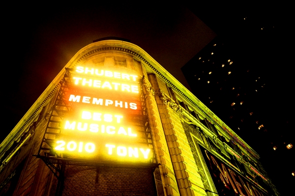 Photo Coverage: UP ON THE MARQUEE Broadway at Night Special! Image