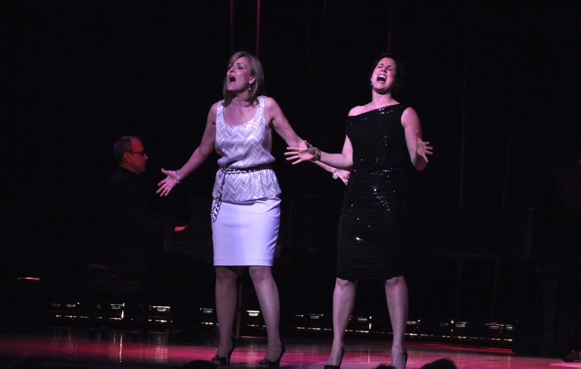 Photo Coverage: Block, Kudisch and More Sing for BROADWAY UNPLUGGED Image