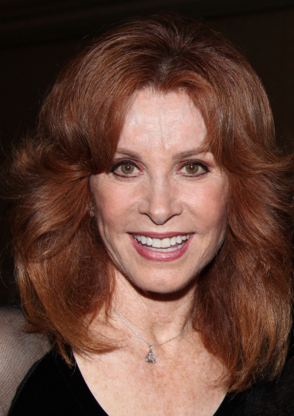 Photo Coverage: Stefanie Powers Opens at Feinstein's Image